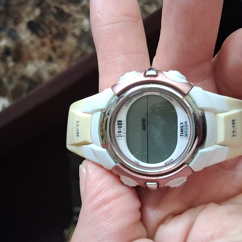 Vintage Timex Digital Watch Womens Silver Tone Stainless Steel White Rubber Band
